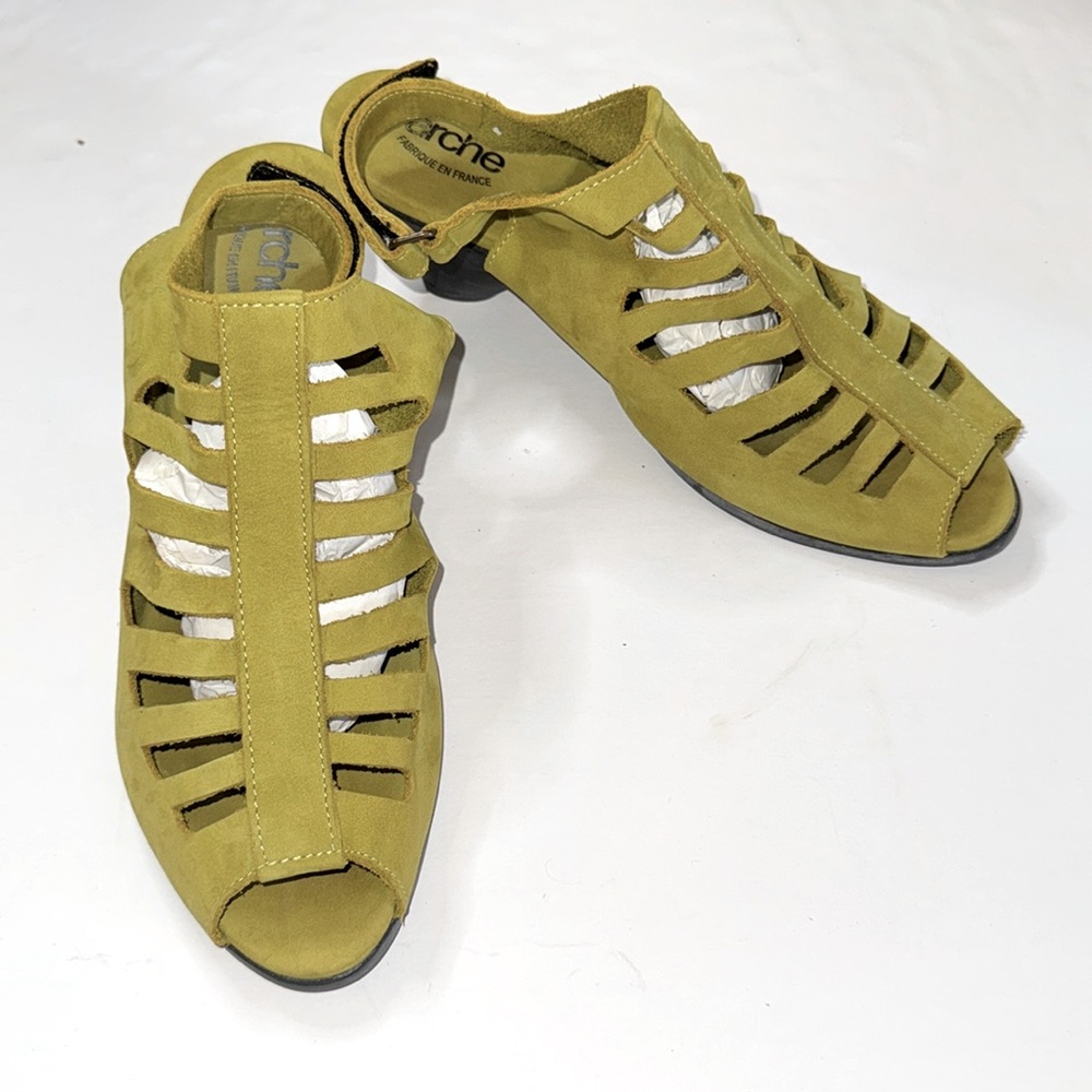 Arche Suede Sandals